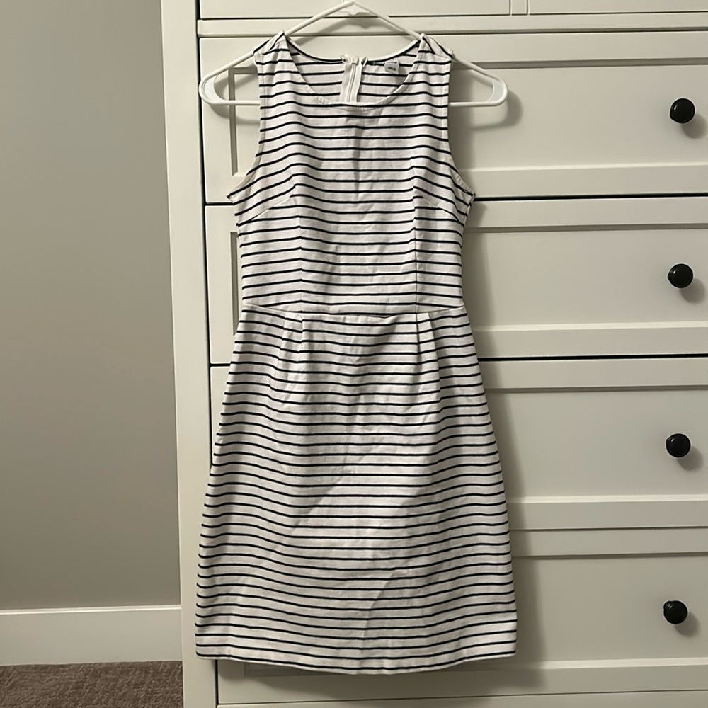 White and black stripe dress (size xs)